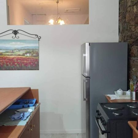 The -300 -A Centrally Located Heritage Home Sparta Luaran gambar