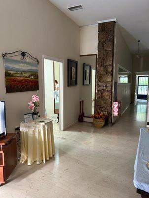 The -300 -A Centrally Located Heritage Home Sparta Luaran gambar